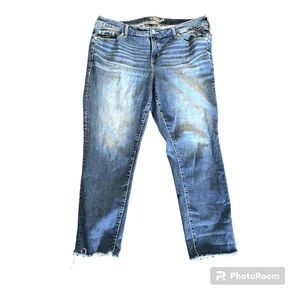 Torrid cropped boyfriend raw rem jeans 16